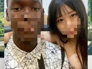 黑人巨粗进入疼哭A片、：黑人巨粗进入，娇小女主疼哭求饶的 A 片