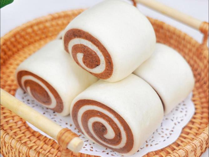 美味可口的两个小馒头,让你想吃不停